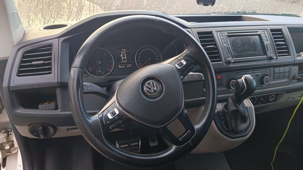 VW Transporter T6 JuzJade laweta holownik pomoc drogowa