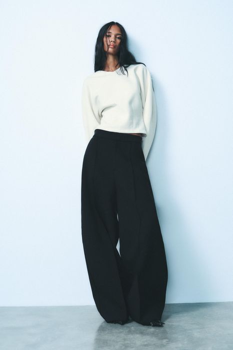 Стильний білий свитшот ZARA