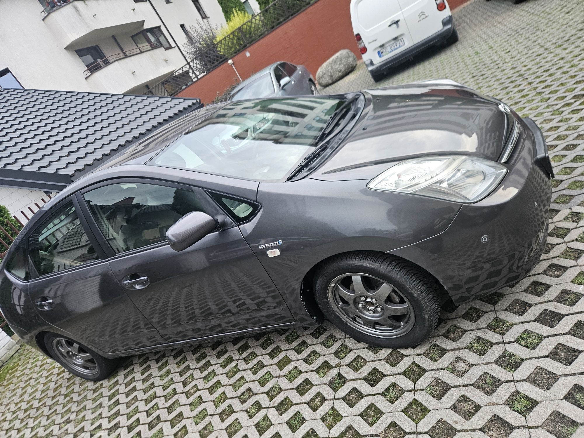 Samochód toyota Prius