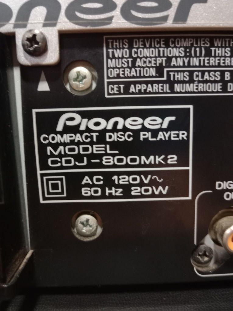 Pioneer CDJ 800 MK2