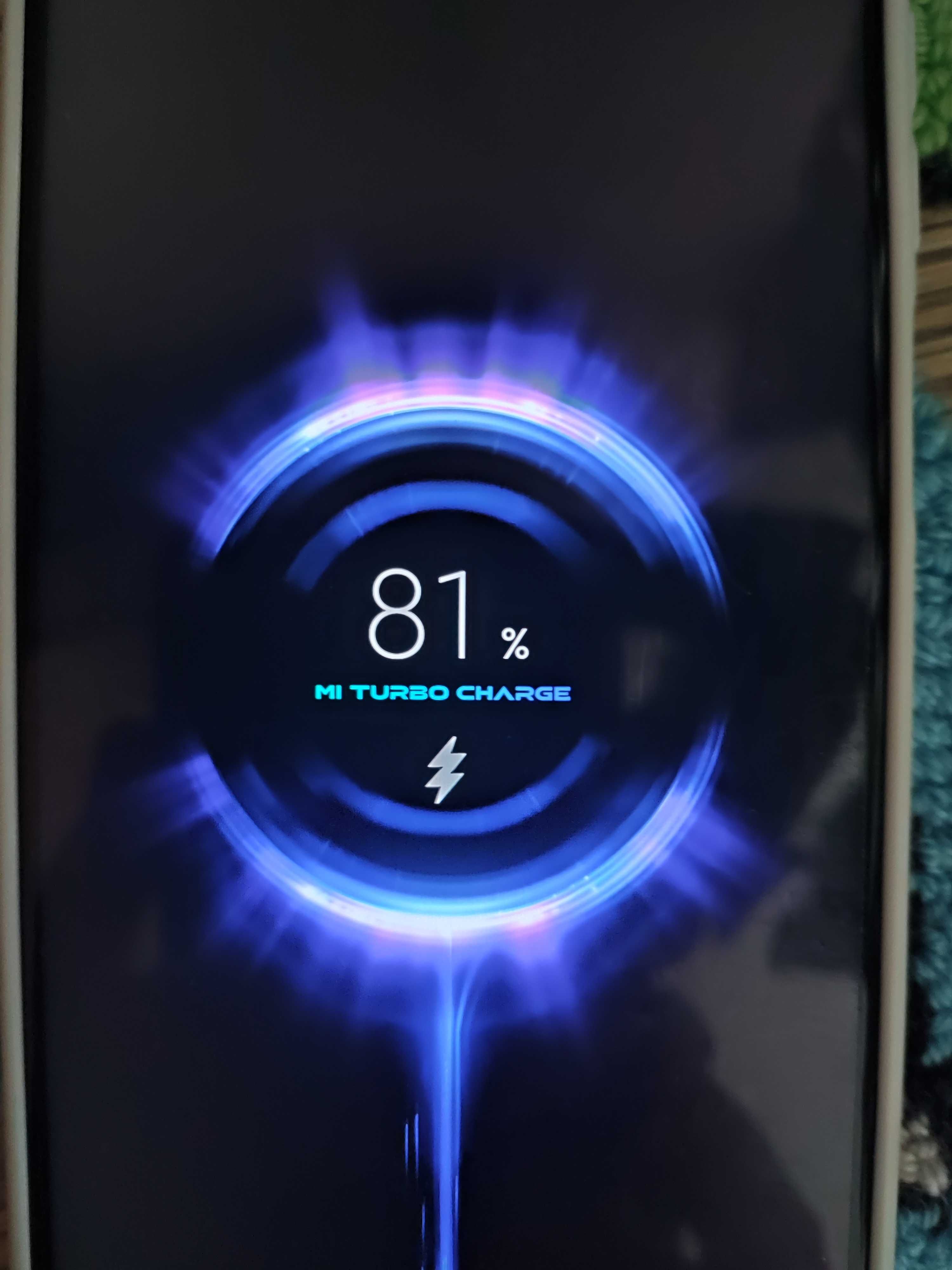 Швидка турбо-зарядка для планшету, телефону Power Quick Charge 3.0