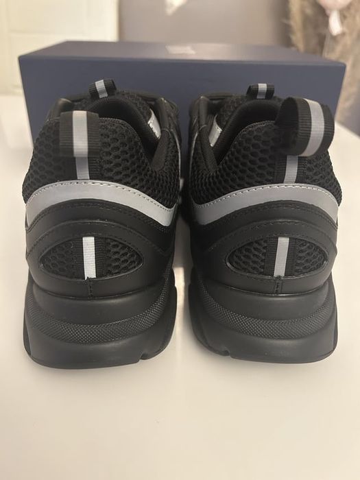 Dior B22 tamanho 42