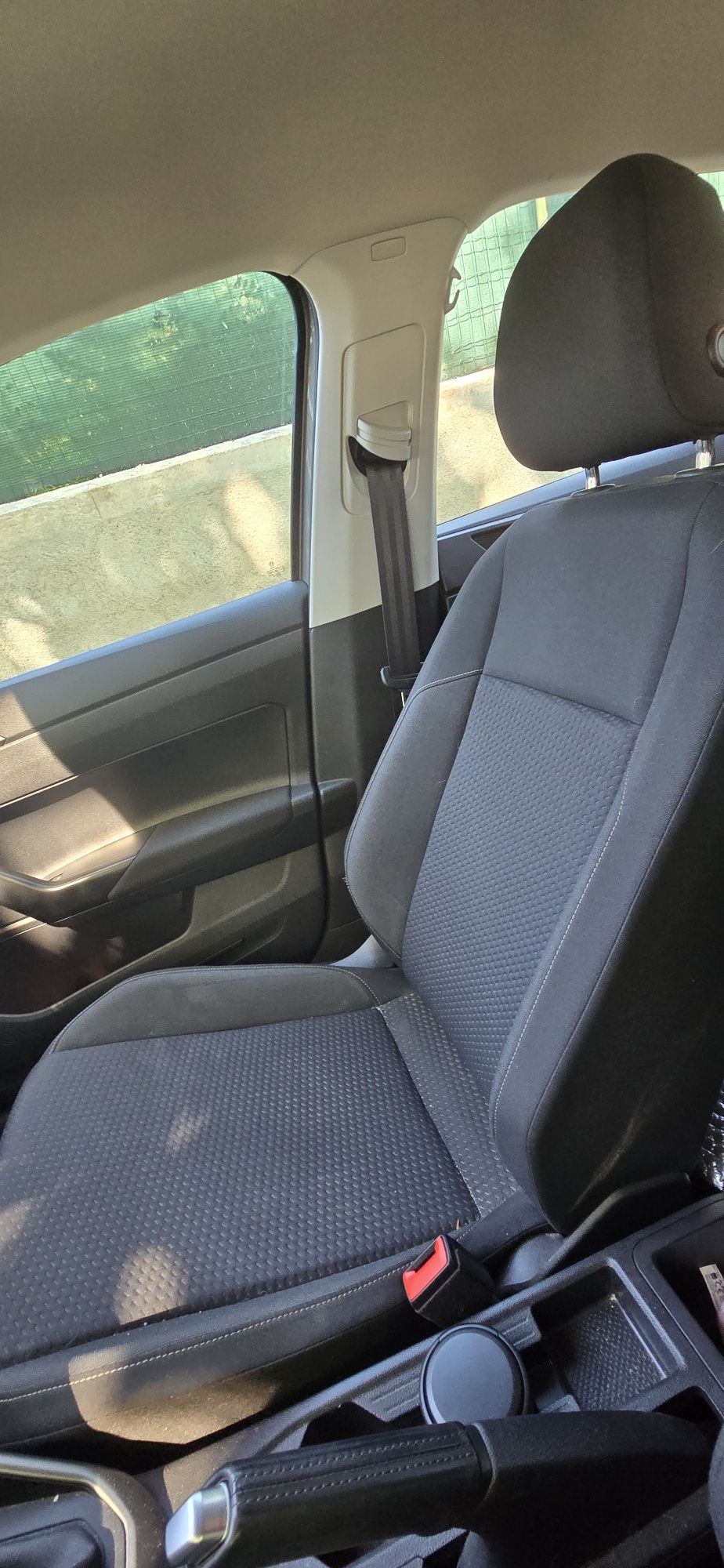 Volkswagen Polo 1.0 TSI Confortline (Cinza)