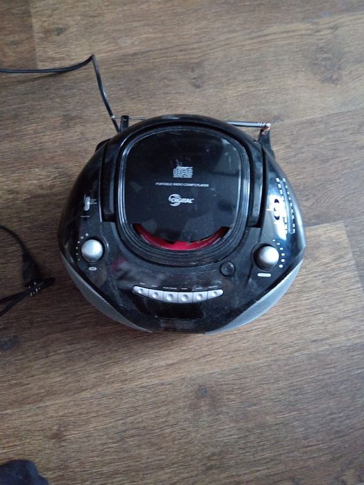 Музык центр CD, Radio, FM, USB, AUX