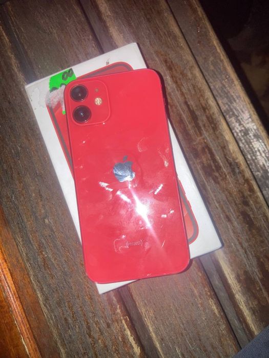 Продам айфон 12 мини на 256 гб