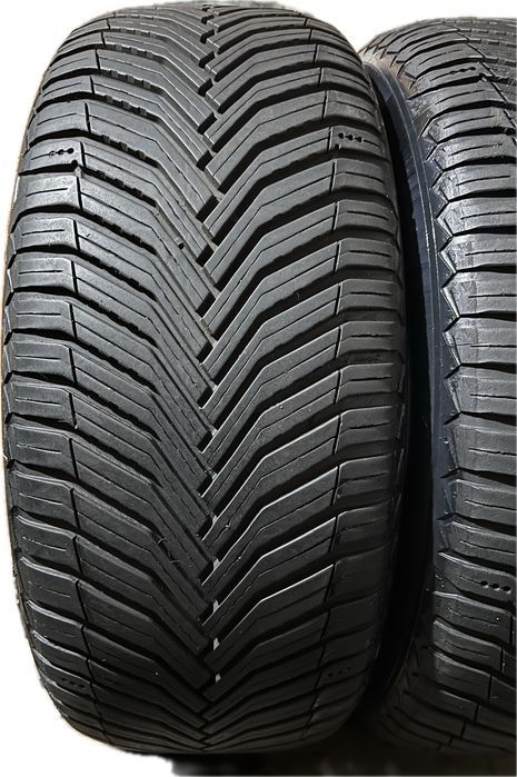 2 X OPONY MICHELIN 235/55/17- Cross Climate 2 - 99V