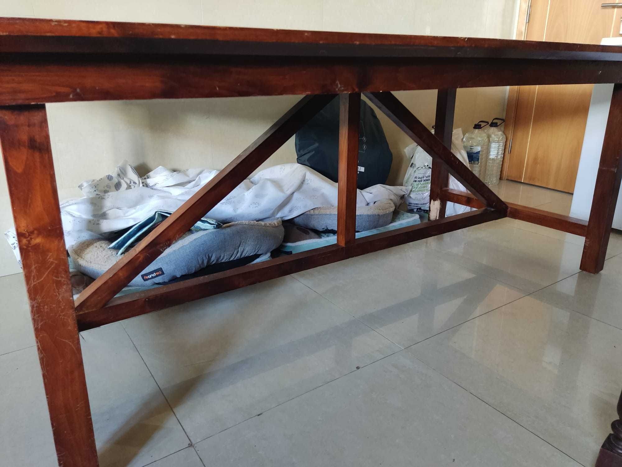 Vendo mesa de jantar