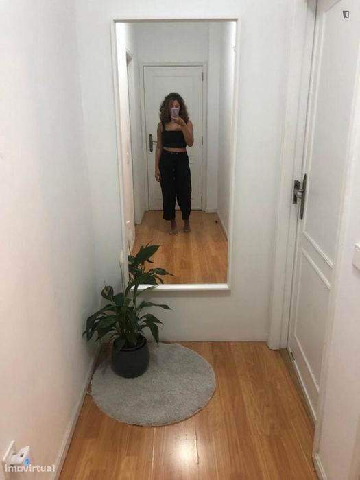 Quarto - localizado em Vila nova de gaia