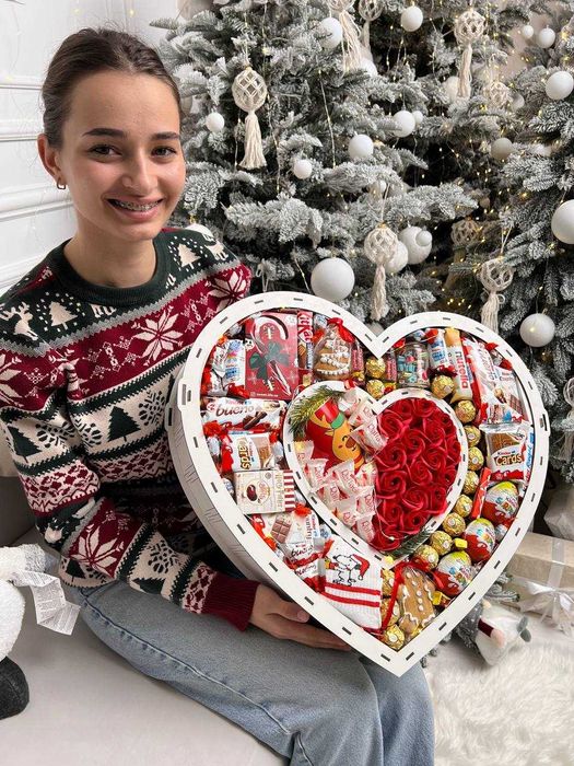 Подарок НА НОВЫЙ ГОД. Под разный бюджет. Девушки. Бокс со сладостями