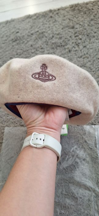 Beret wełna vivienne  westwood