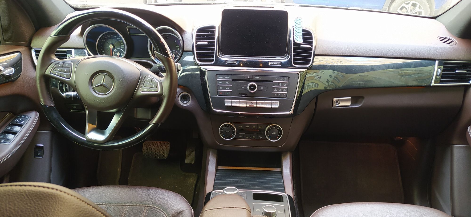 Автомобіль Мерседес- Бенц GLE250d, 2017 р.