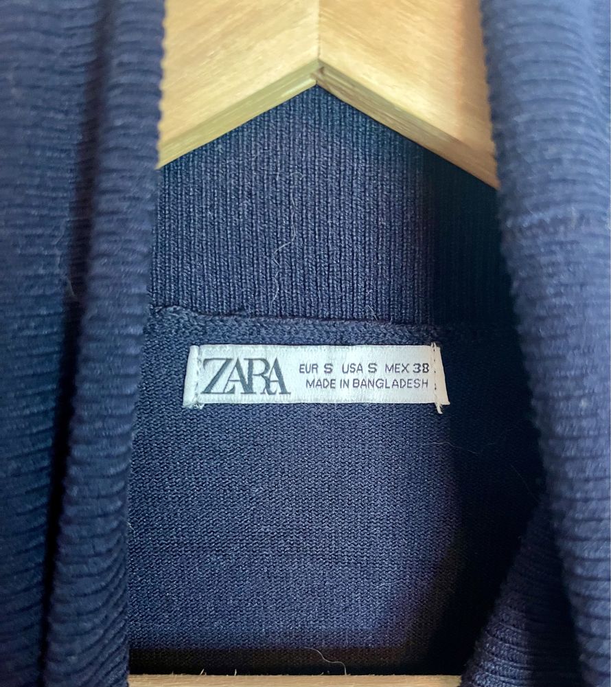 Продам чоловічий гольф від Zara