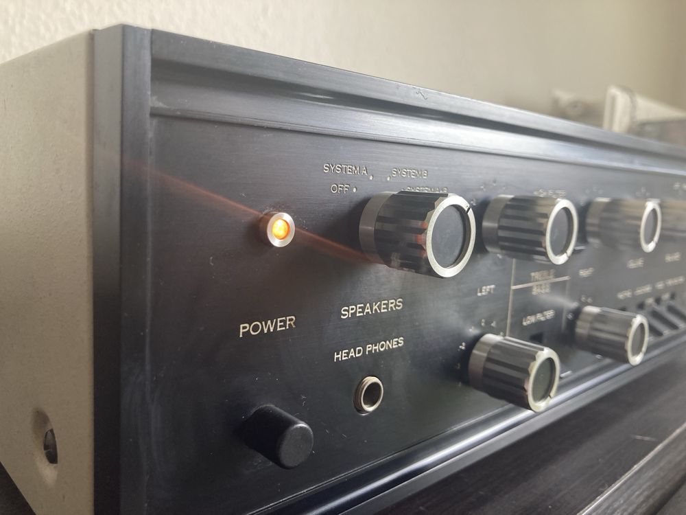 Sansui AU 555 wzmacniacz