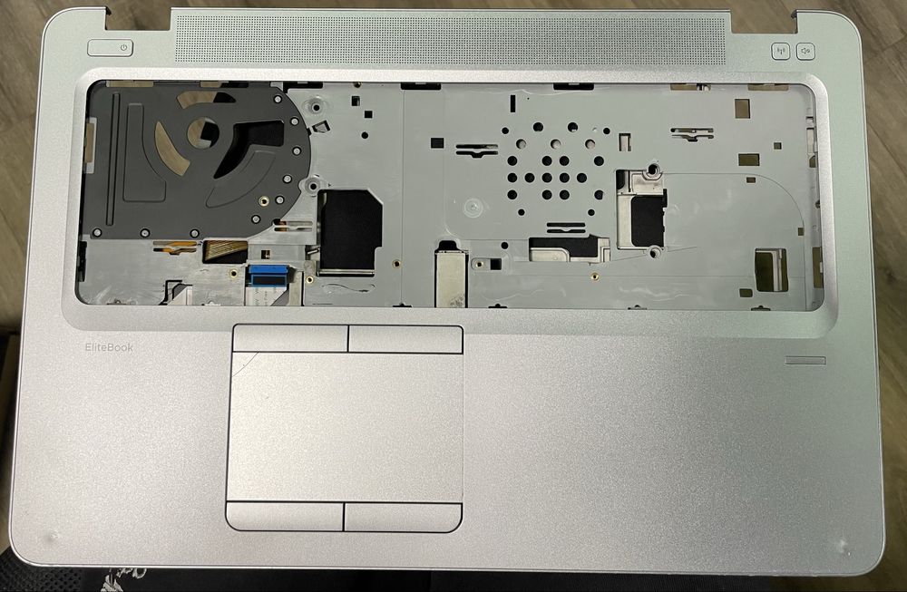 HP Elitebook 775/850 G4/G3 (топкейс, стіл з центральною частиною)