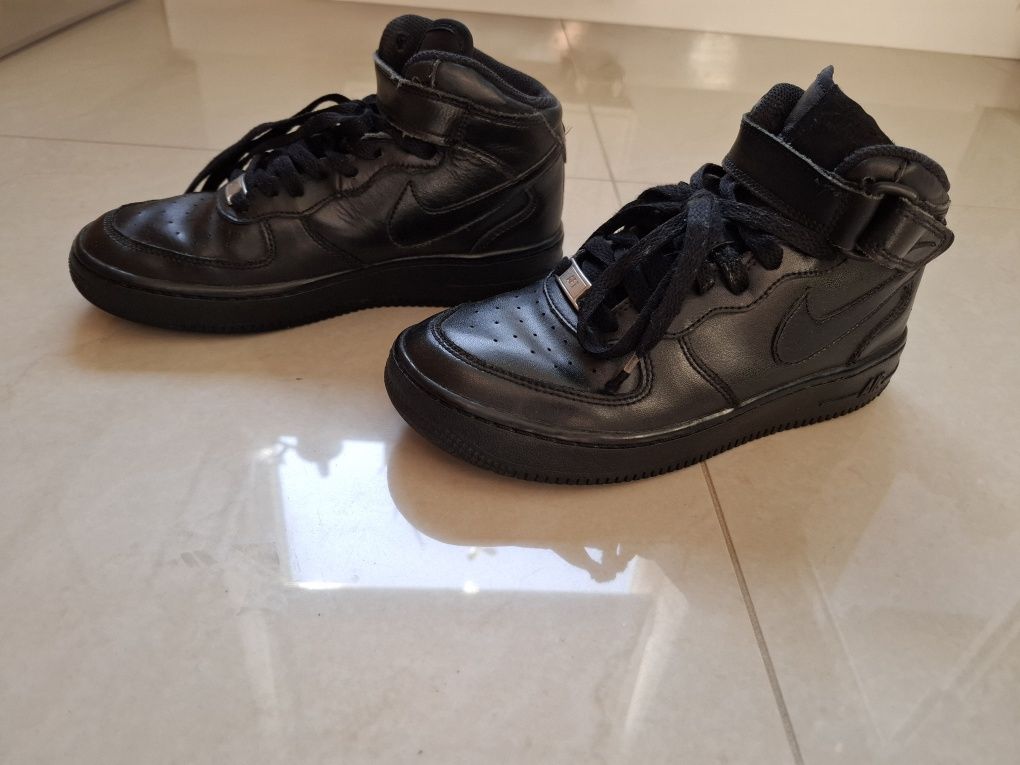 Buty Nike Air Forse czarne rozmiar 36,5