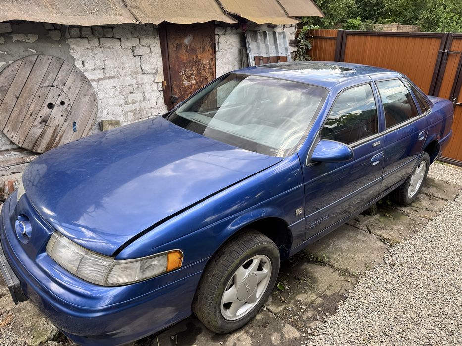 Ford Taurus SHO 3.0 Yamaha V6 (220 к.с.), 1992 рік