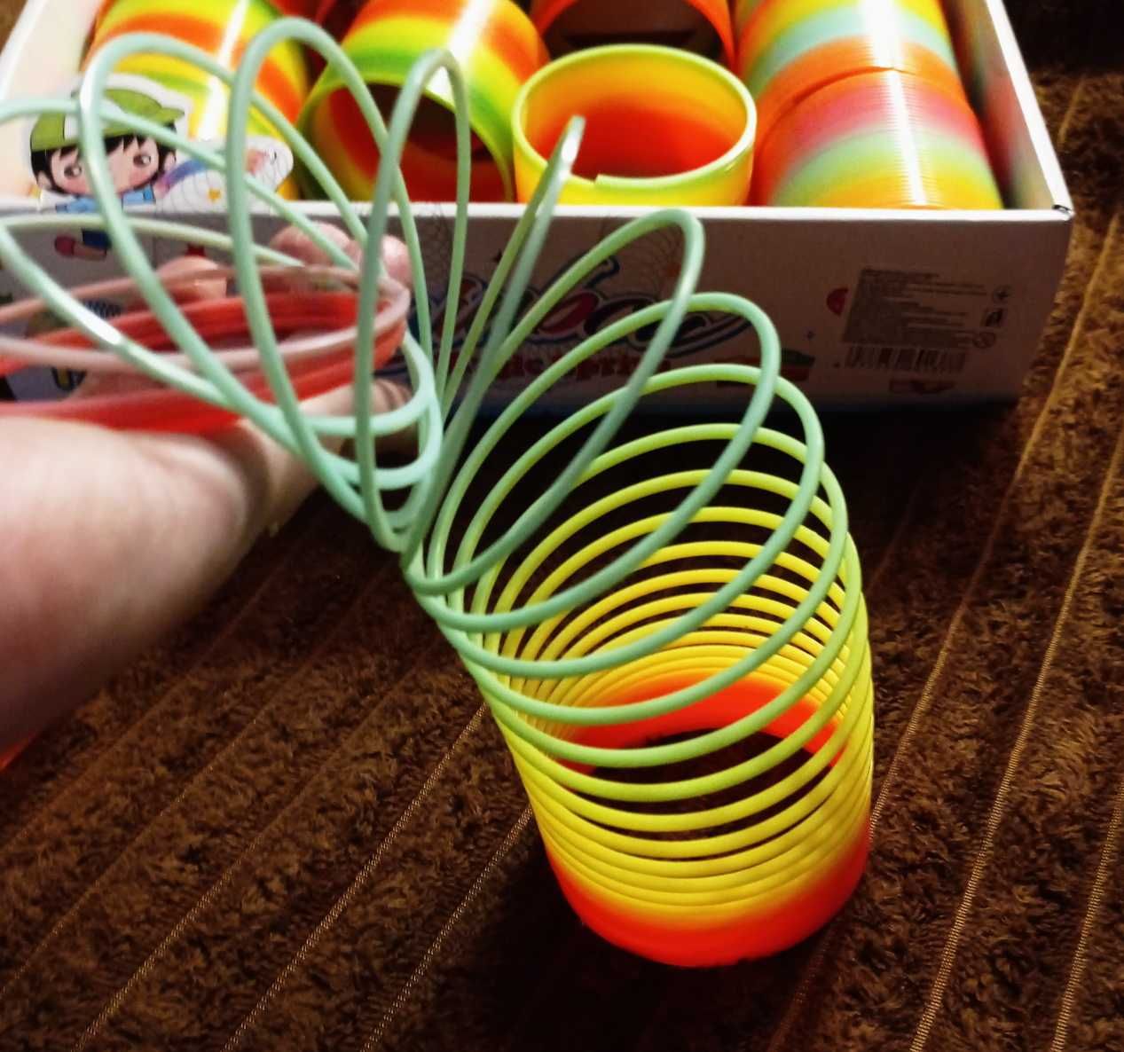 Спиралька спираль пружинка радуга игрушка антистресс слинки