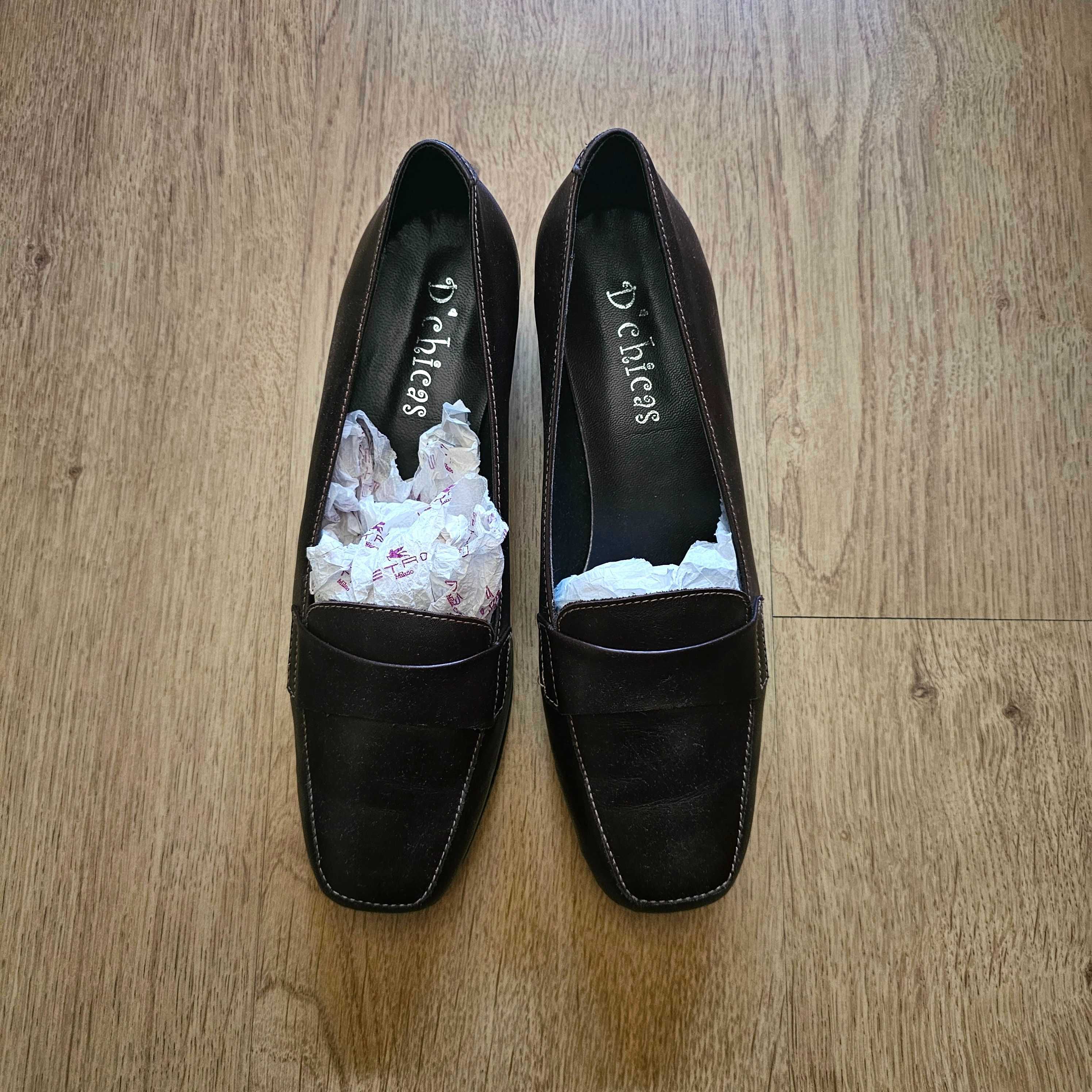 Sapatos D'Chicas