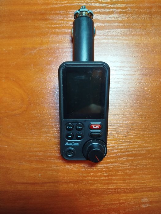 Продам Блютуз -ФМ модуль