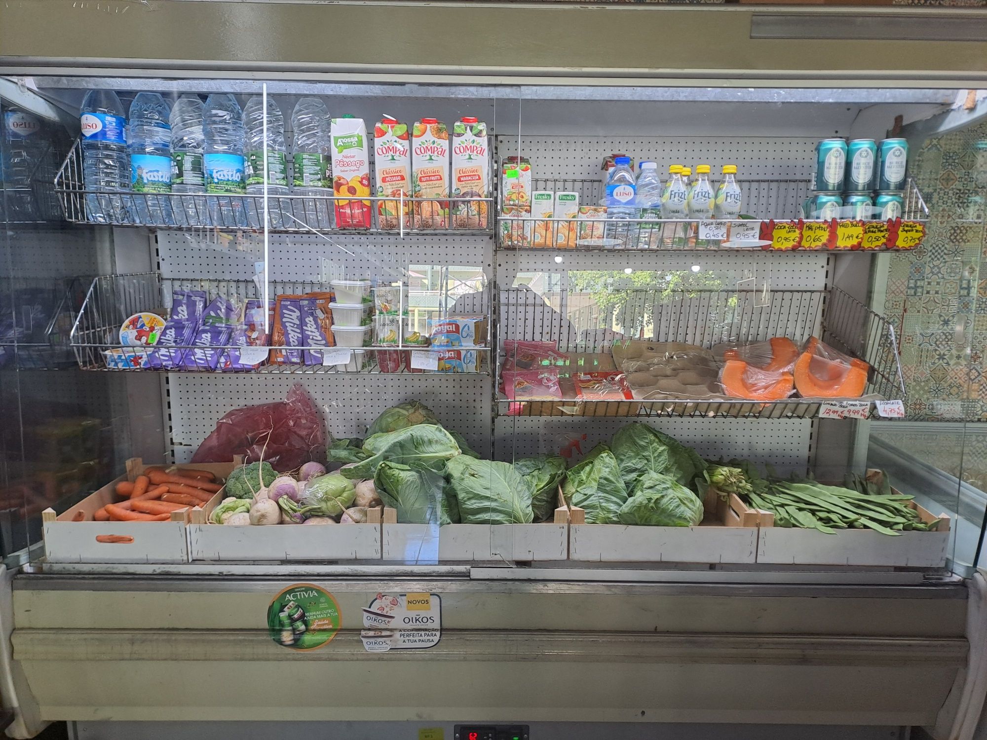 Vitrine refrigerada