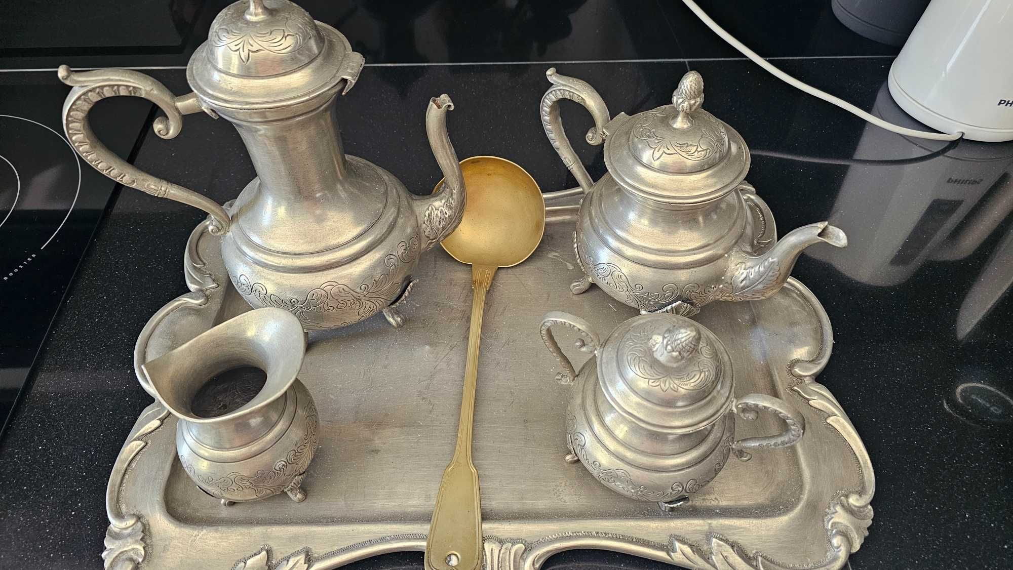 Peças em estanho