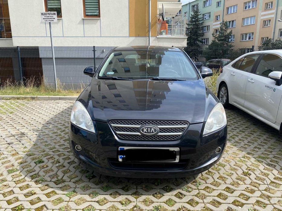 Sprzedam prywatny Kia Ceed  2008