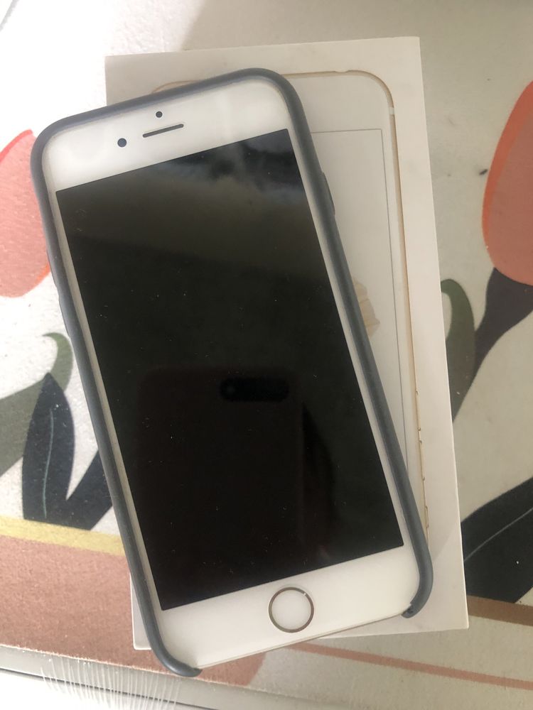 Iphone 6s 16 гб с коробкой