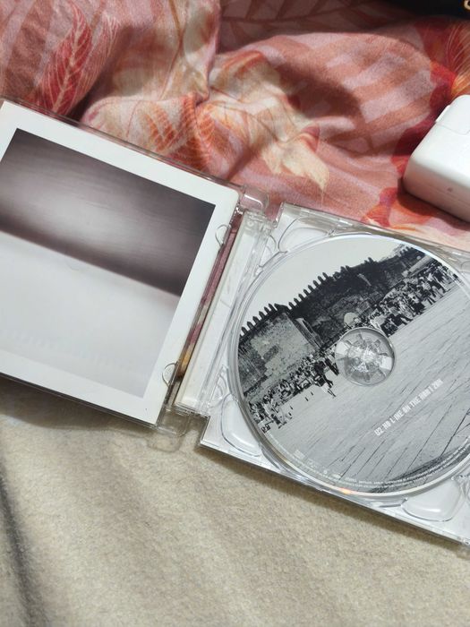 U2 – No Line On The Horizon
CD sem riscos