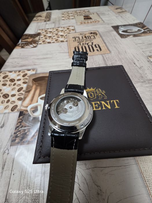 Piekny orient Automat na skórzanym pasku noszony bardzo malo