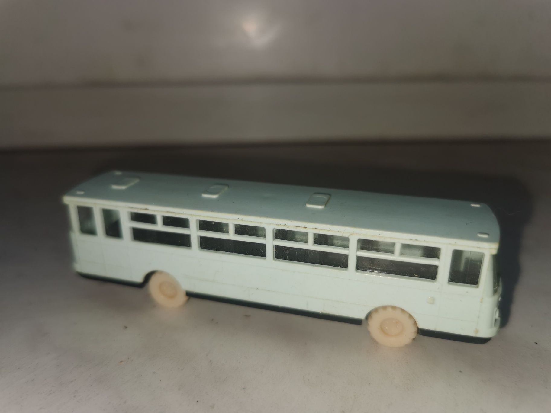 Редкая игрушка ссср автобус из колкого пластика