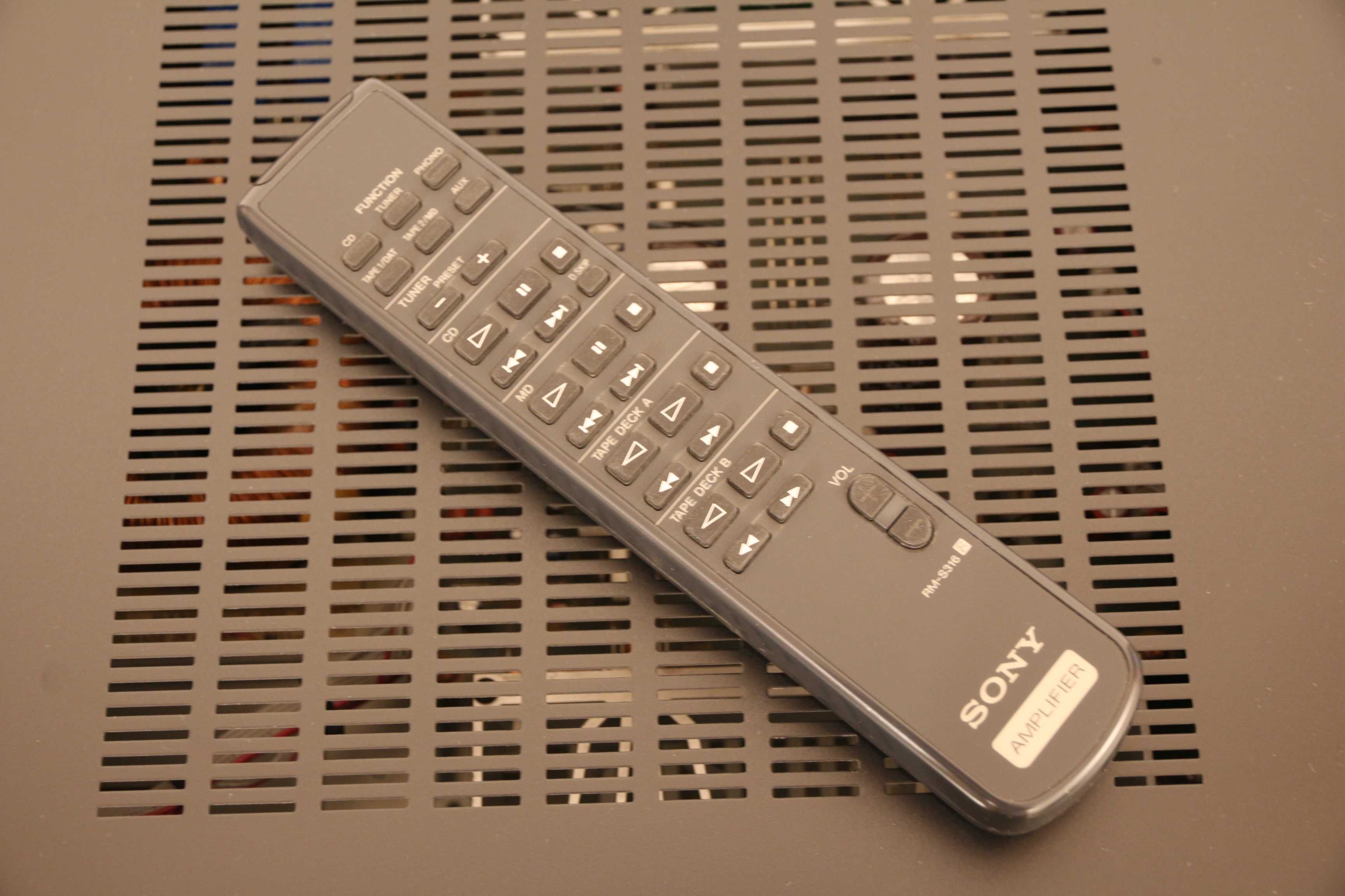Wzmacniacz stereo Sony TA-FE610R