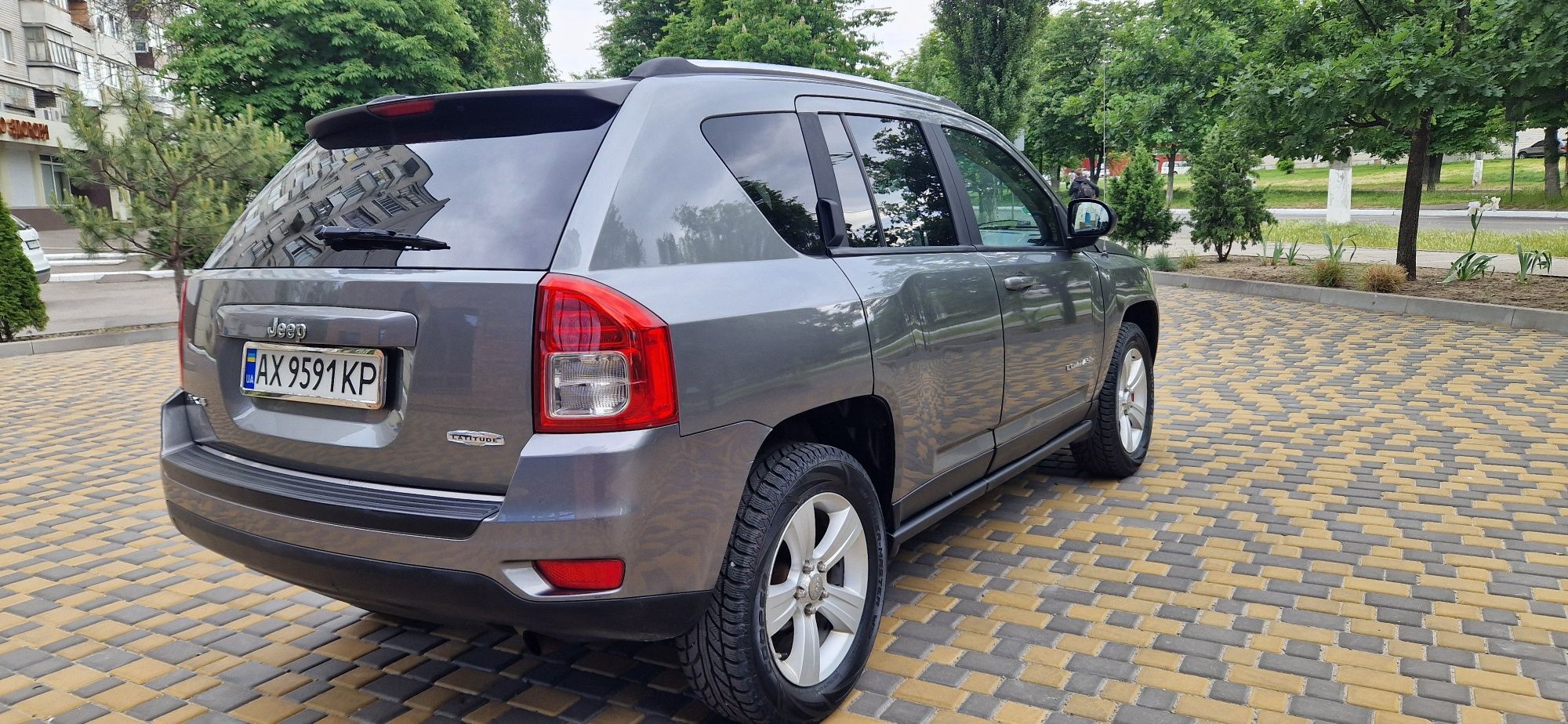 Автомобіль Jeep compass 4×4 ідеал