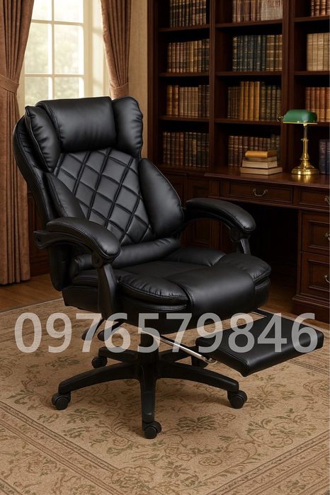 Гарантія рік Нові офісні компʼютерні крісла Aligator T17 чорне біле