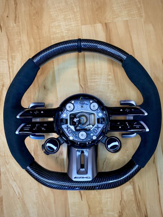 Руль карбон Mercedes AMG E63 GLE63 S63 G63 CLS GT с AMG Drive Unit