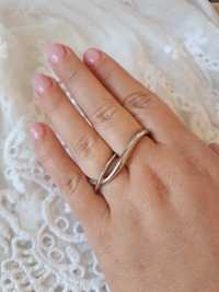 Винтажное шикарное кольцо на два пальца