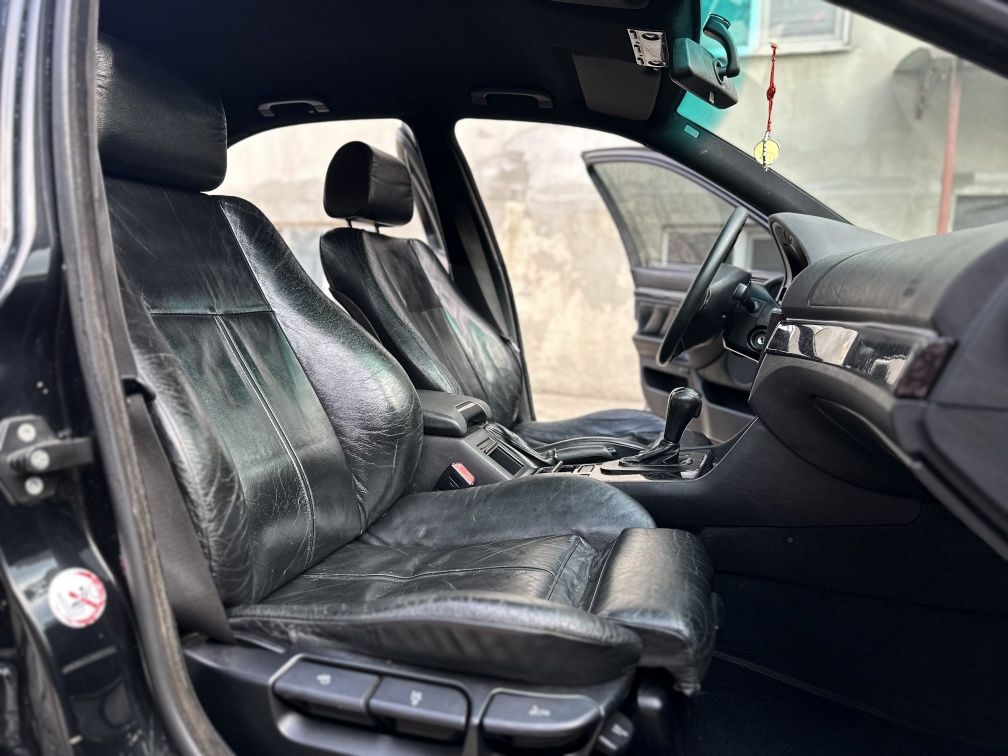 БМВ е39 2002г. АКПП