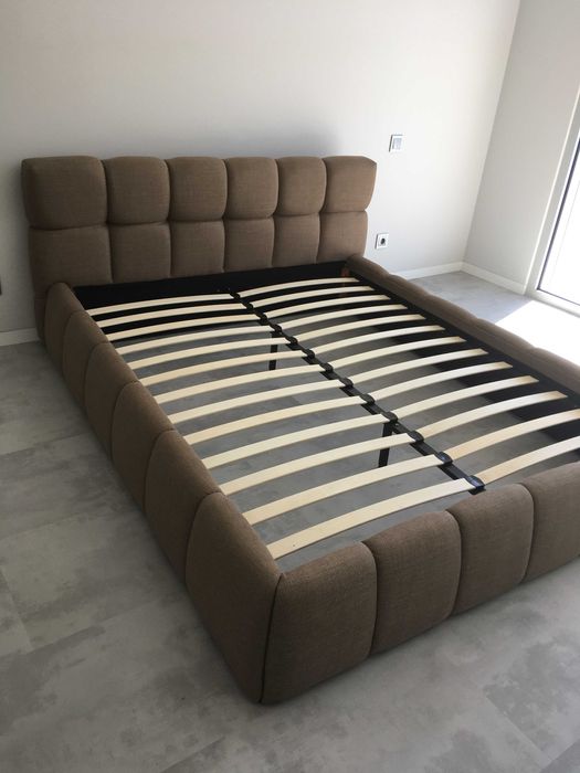 cama a estrear comprada na loja Area para colchão1.6*2.0