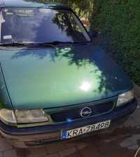 Opel ASTRA F Zielony