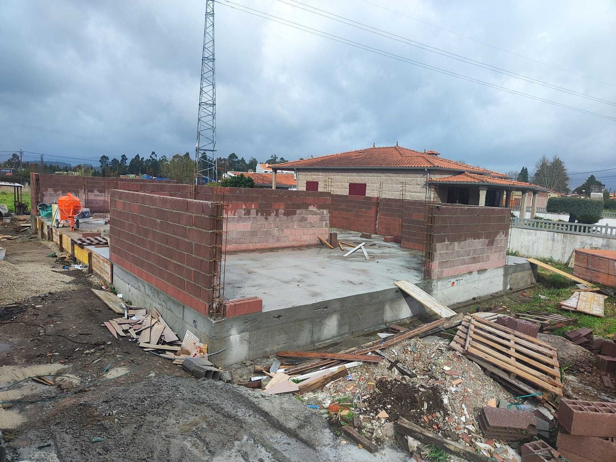 Oportunidade! Casa em Construção à Venda , Gândara, Valença