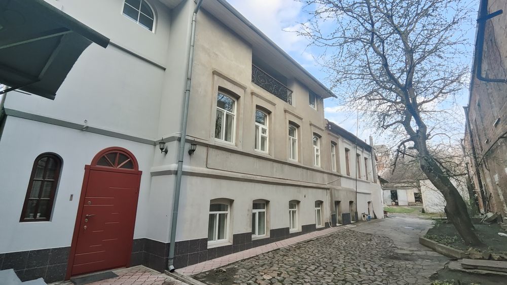 Аренда дома в центре, ул.Короленко
