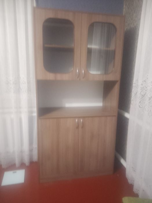 Продам буфет 1800грн.
