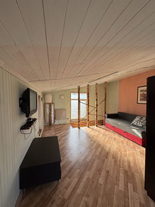 Здаєтьс частина будинку Березівка з ремонтом, можна на короткий термін