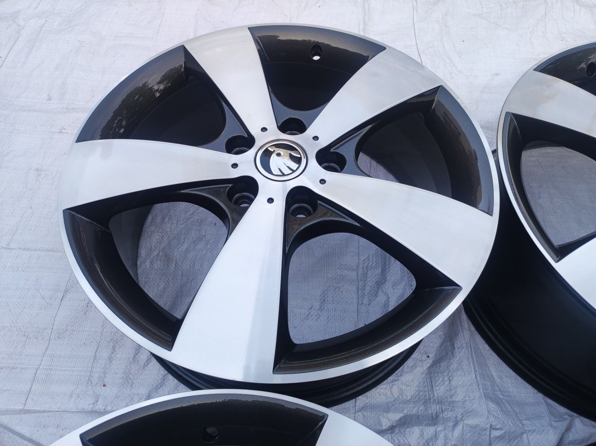 Felgi Aluminiowe 17 Cali Skoda Octavia II SuperB oryginal
