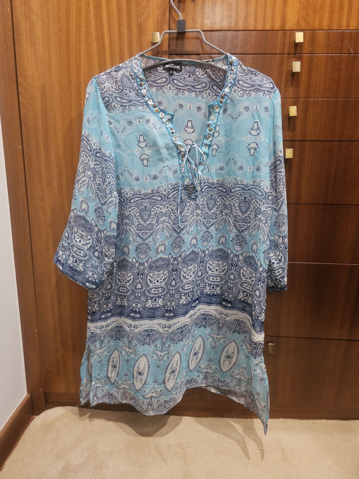 Túnica ou vestido de praia