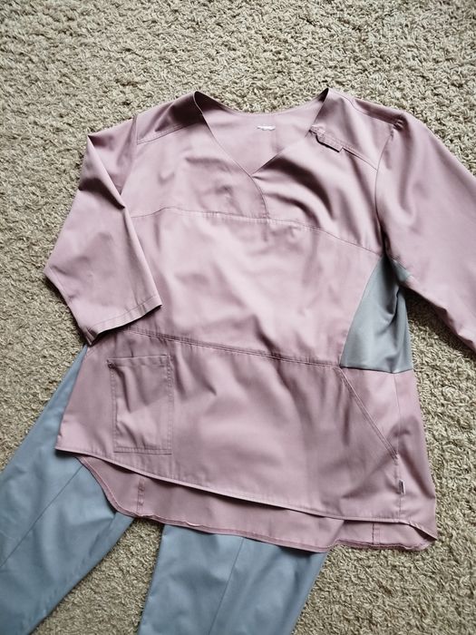 Медичний жіночий костюм р.54 top line