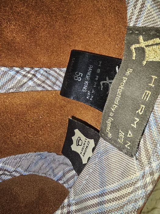 Кепка кожаная,Италия,58 размер,производитель Herman 1874.