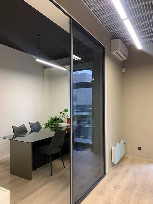 Офіс з терасою. RiverStone, Дніпровська набережна, 14в. Генератор