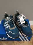 Кросівки Adidas ZX 750 HD