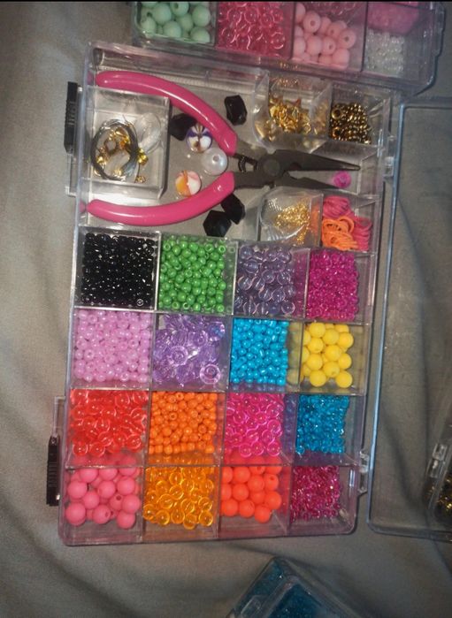 Bransoletki na zamówienie