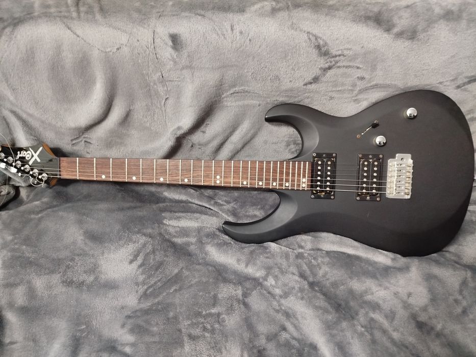 Електрогітара Cort X100